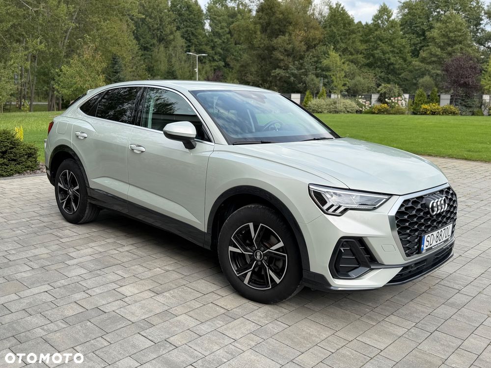 Audi Q3 2023 photo 3