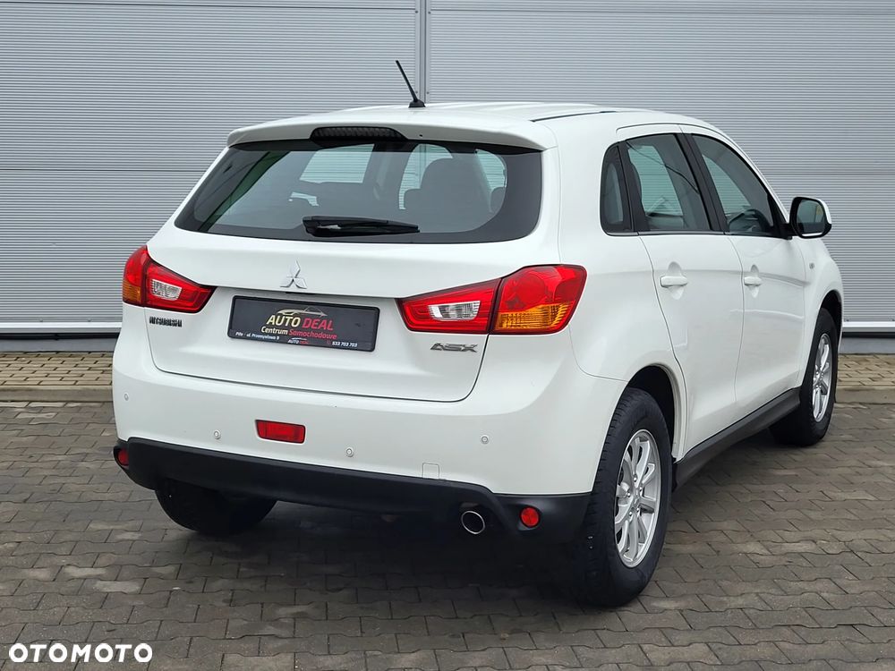 Mitsubishi ASX - 16