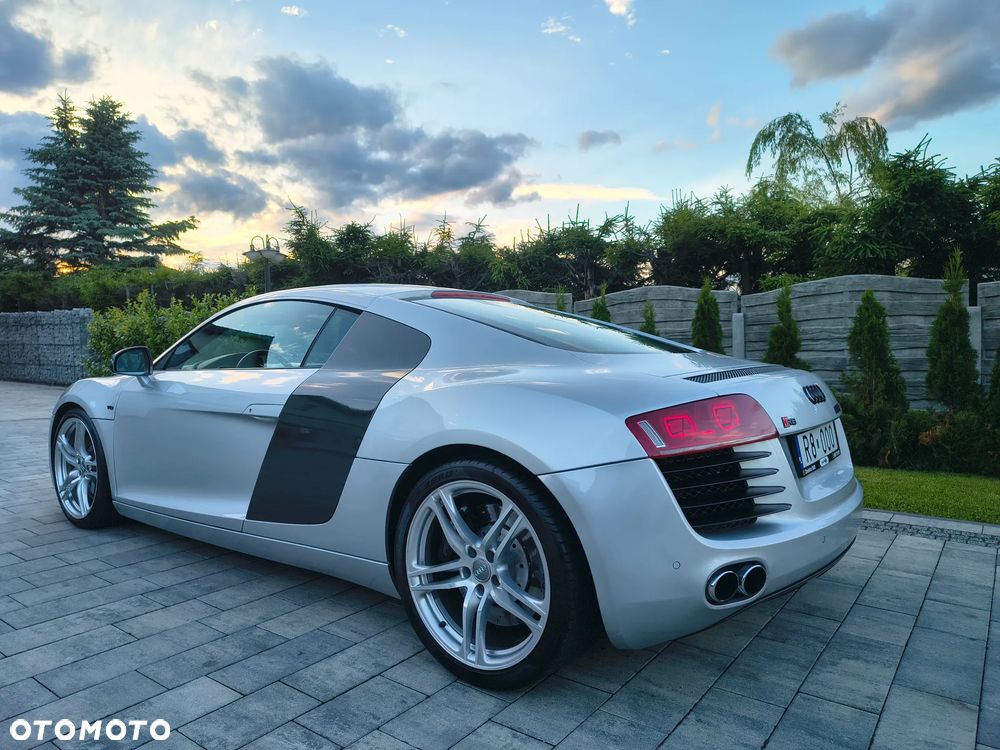 Audi R8 Coupé - 21