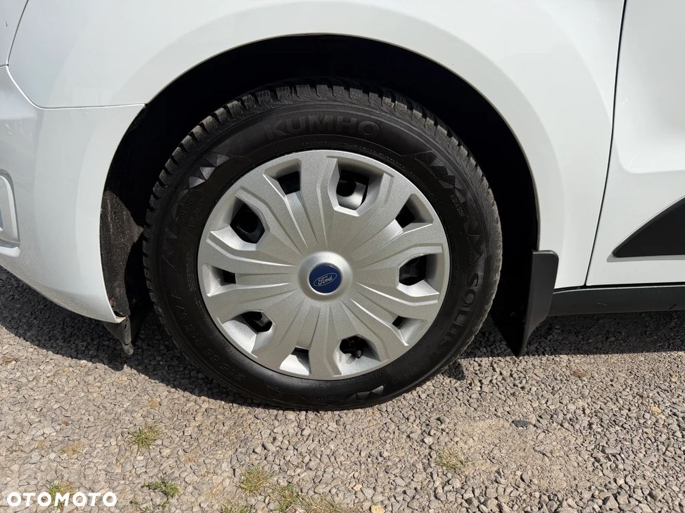 Ford Transit Connect - 39