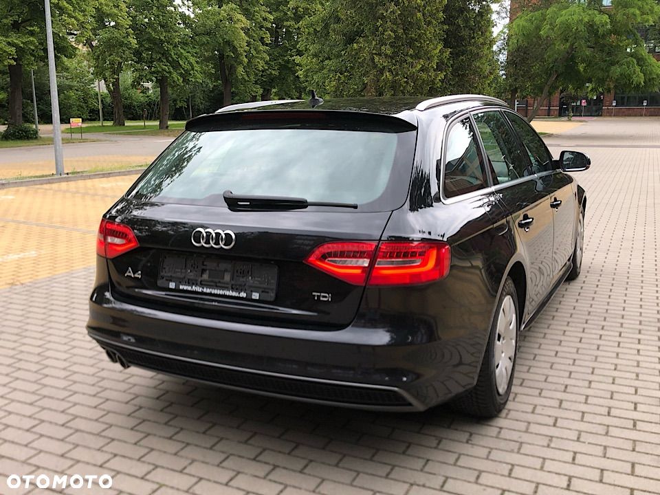 Audi A4 Avant - 12