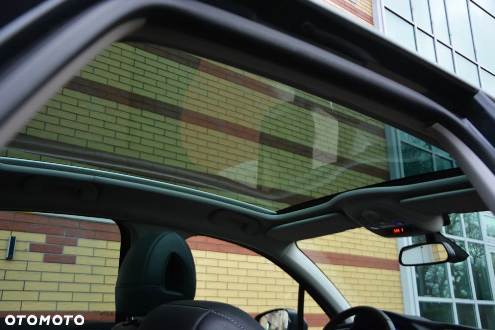 Citroën C4 HDi 150 Exclusive - 8