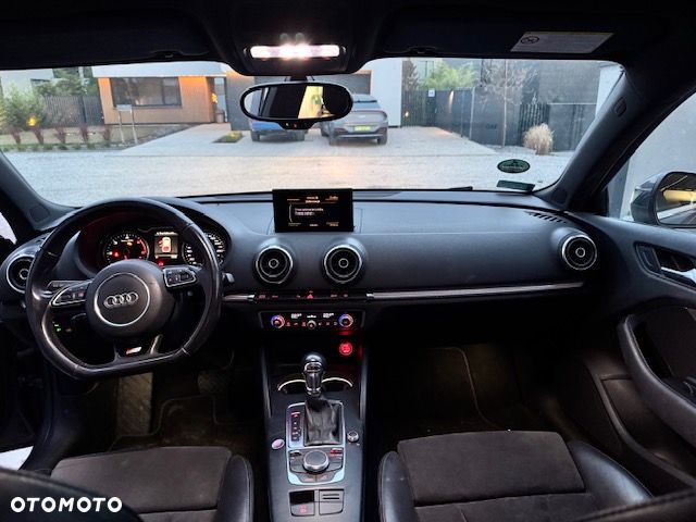 Audi A3 Sportback 2.0 TDI S tronic Ambiente - 11