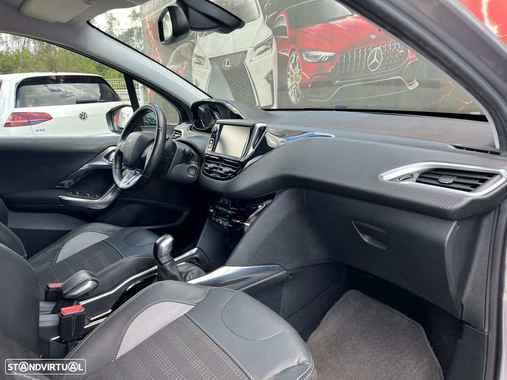 Peugeot 2008 1.6 e-HDi Allure - 48