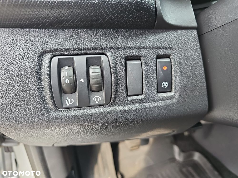 Renault Clio 0.9 Energy TCe Limited - 10