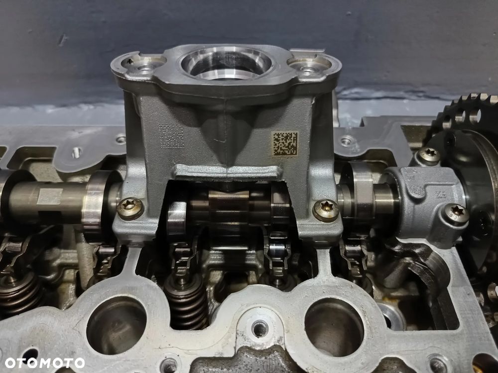 BMW MINI B38A15A 1.5T Głowica silnika 8638087 - 6