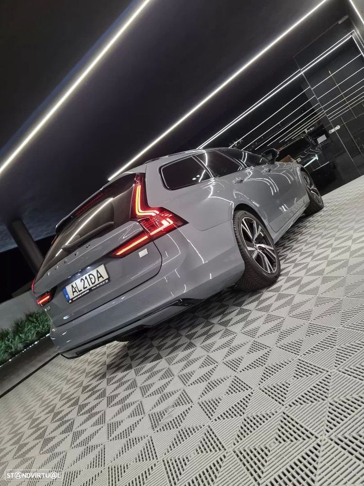 Volvo V90 2.0 T6 PHEV R-Design AWD - 14