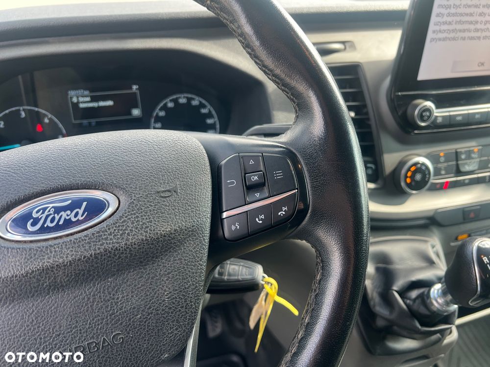 Ford Transit - 27