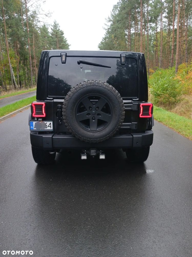 Jeep Wrangler Unlimited Hard-Top 3.6 Automatik Sahara - 8