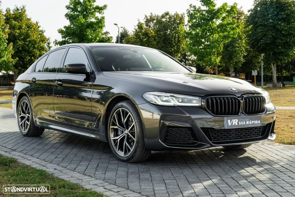 BMW 520 e Pack M - 32