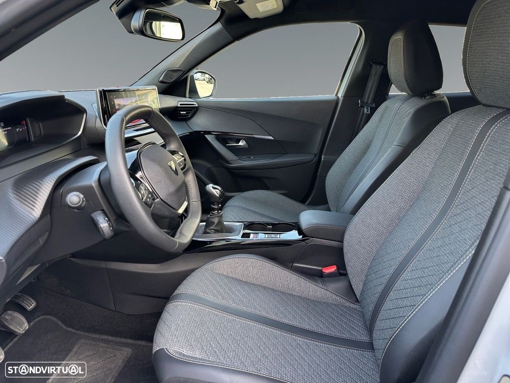 Peugeot 2008 1.2 PureTech Allure - 10