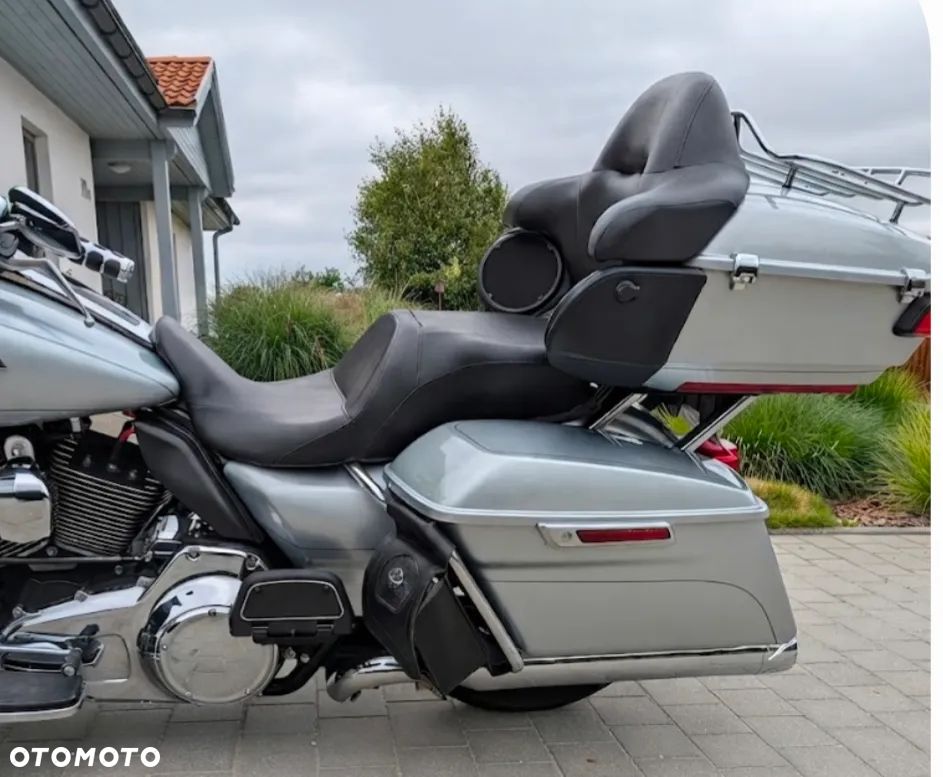 Harley-Davidson FLHTCU Ultra - 4
