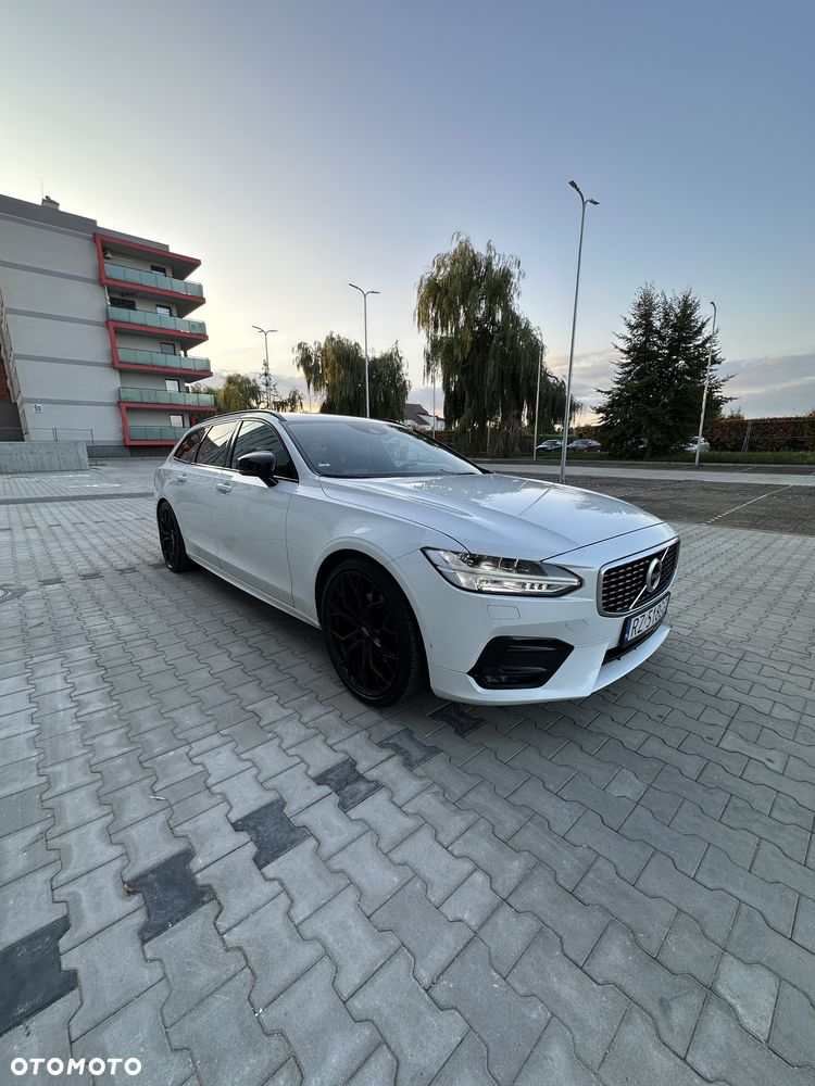 Volvo V90 D5 AWD R-Design - 18