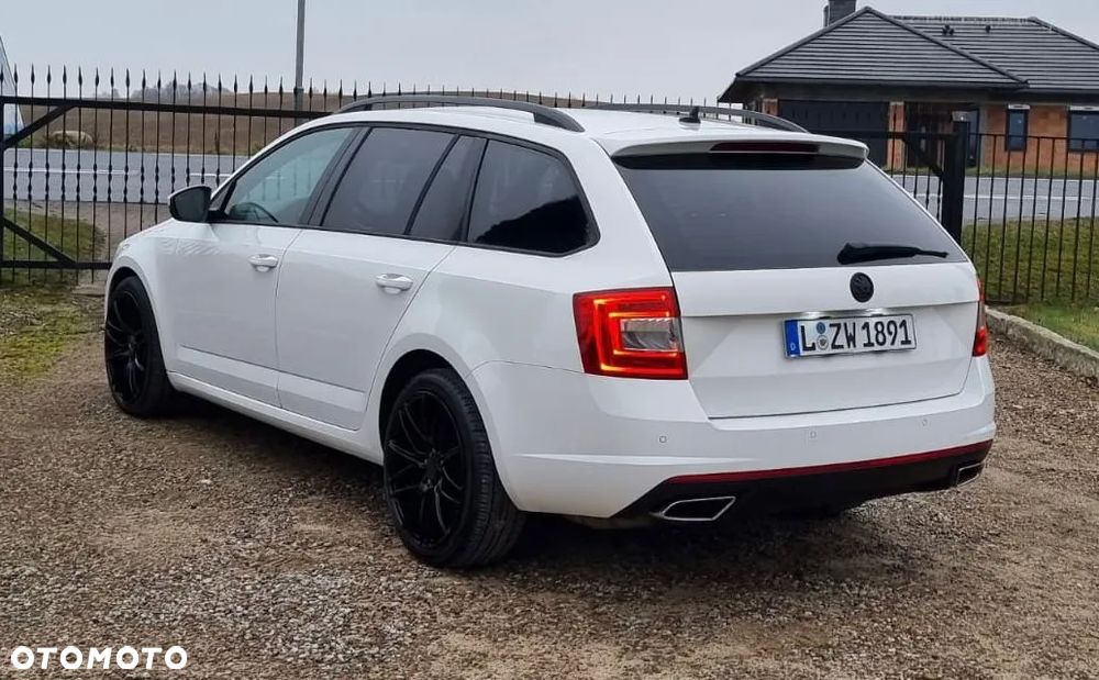 Skoda Octavia 2.0 TDI (Green tec) RS - 12