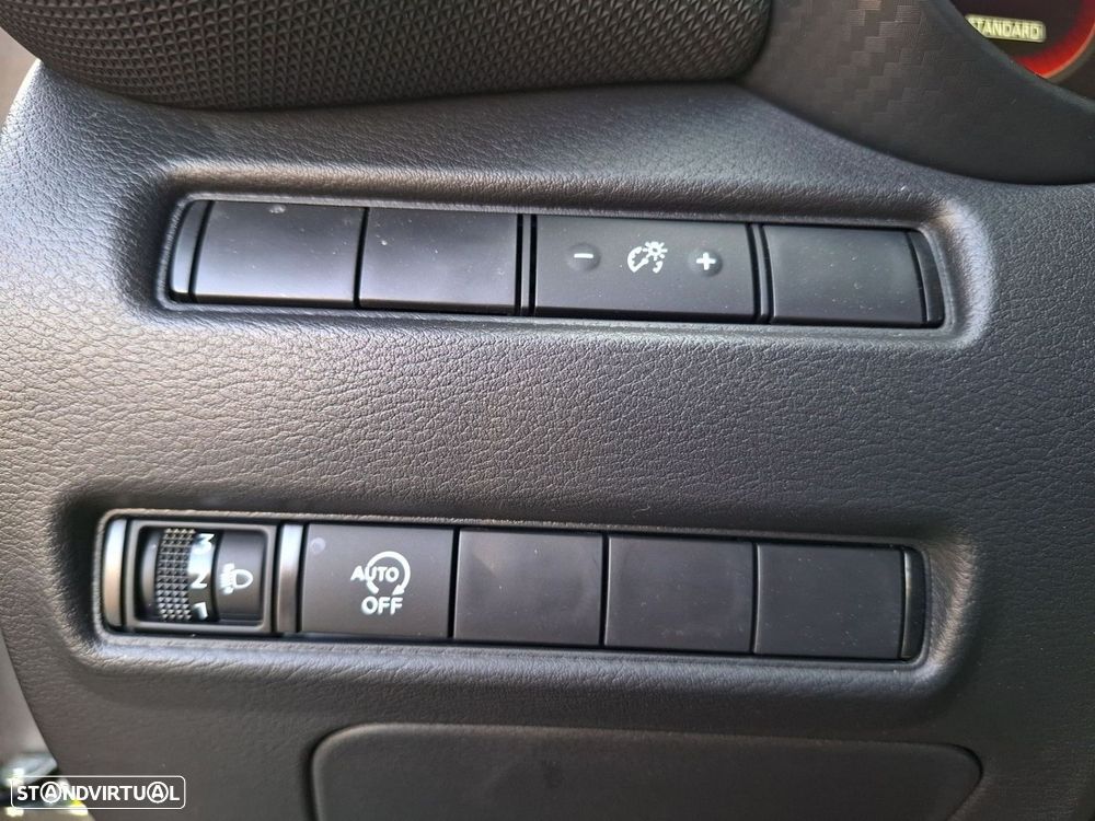 Nissan Juke 1.0 DIG-T N-Connecta - 24