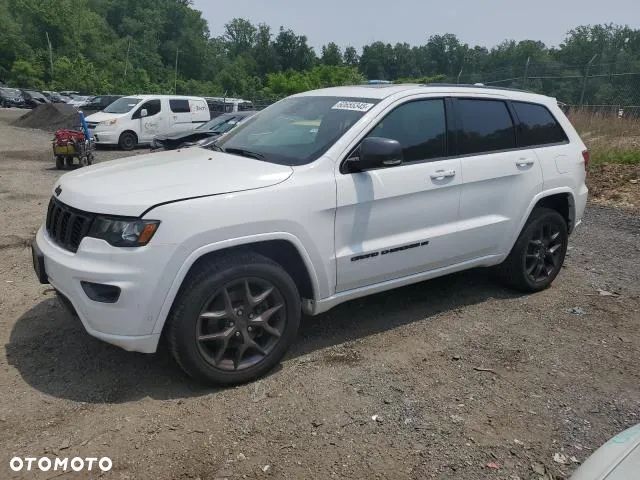 Jeep Grand Cherokee - 1
