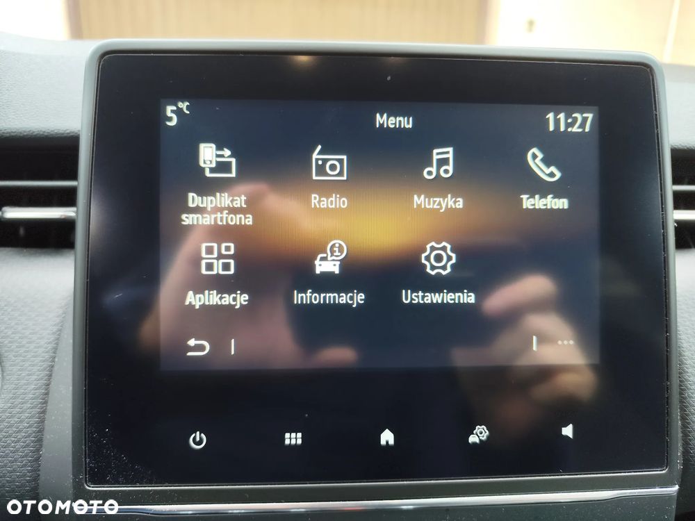 Renault Clio 1.0 TCe Intens - 10