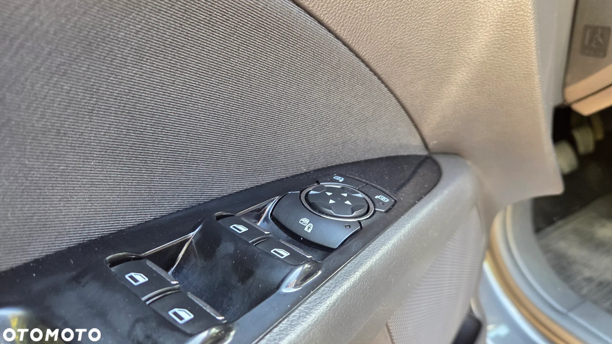 Ford Mondeo 1.5 TDCi ECOnetic Edition - 11