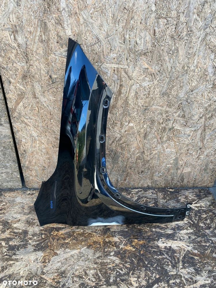 Mercedes GLA 247 EQA błotnik prawy przedni - 7