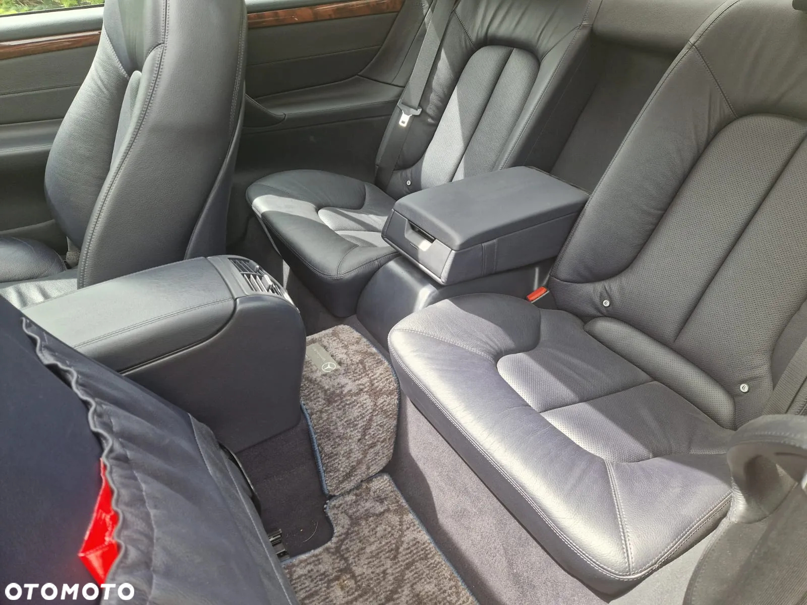 Mercedes-Benz CL 500 - 13