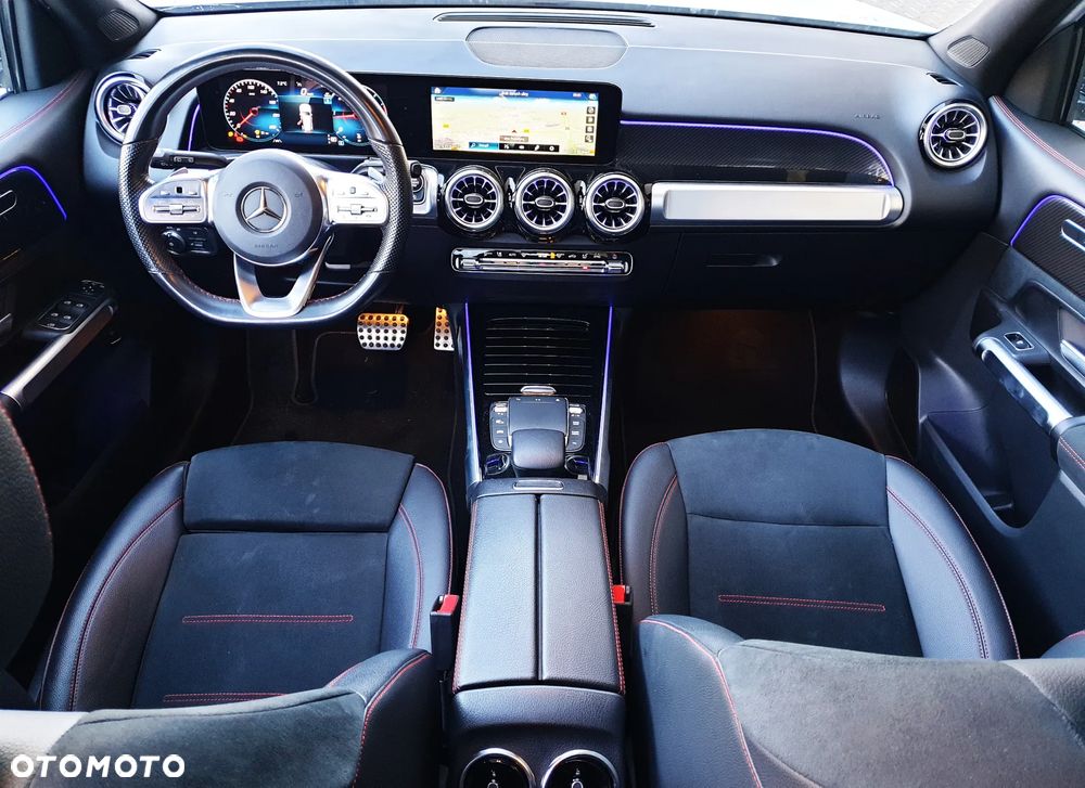 Mercedes-Benz GLB 200 d AMG Line 8G-DCT - 9