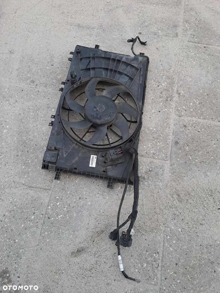 Opel Insignia A 1.8 16V wentylator chłodnicy 13220113 i inne - 2