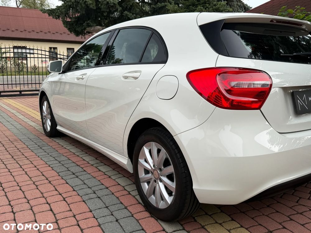 Mercedes-Benz Klasa A 180 (BlueEFFICIENCY) - 10