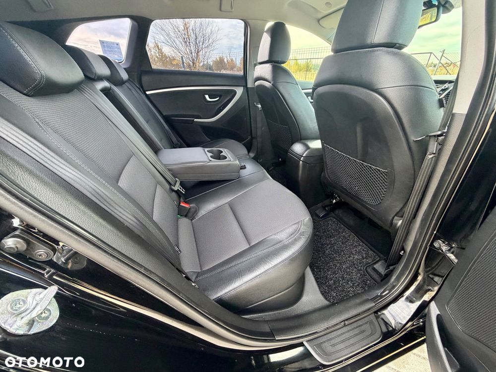 Hyundai i30 1.4 Premium - 8