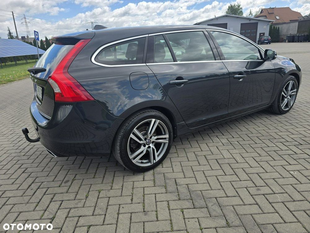 Volvo V60 - 10