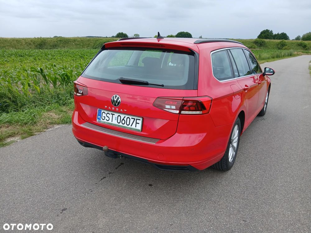 Volkswagen Passat - 5