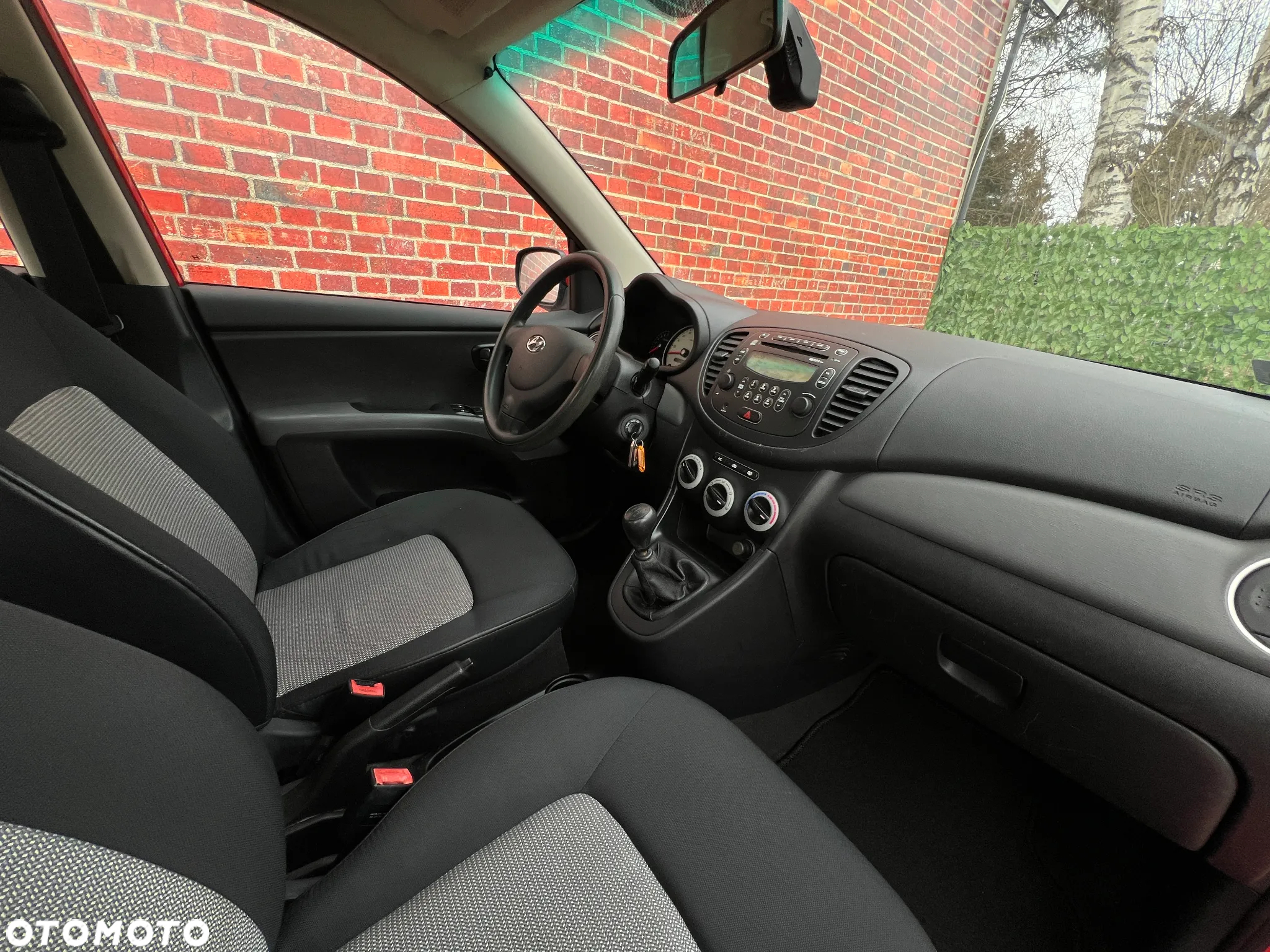 Hyundai i10 - 10