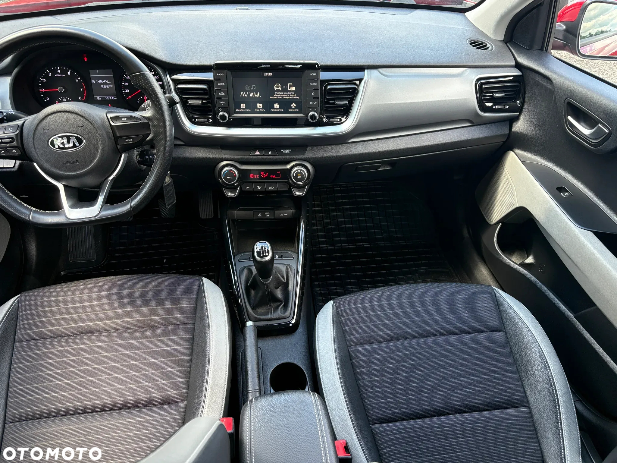 Kia Stonic - 21