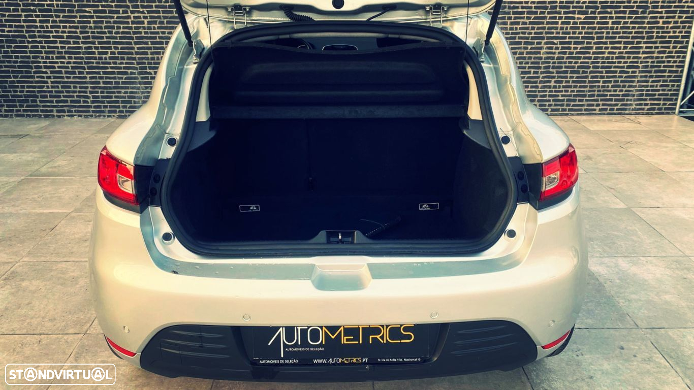 Renault Clio 0.9 TCe Limited Bi-Fuel - 9