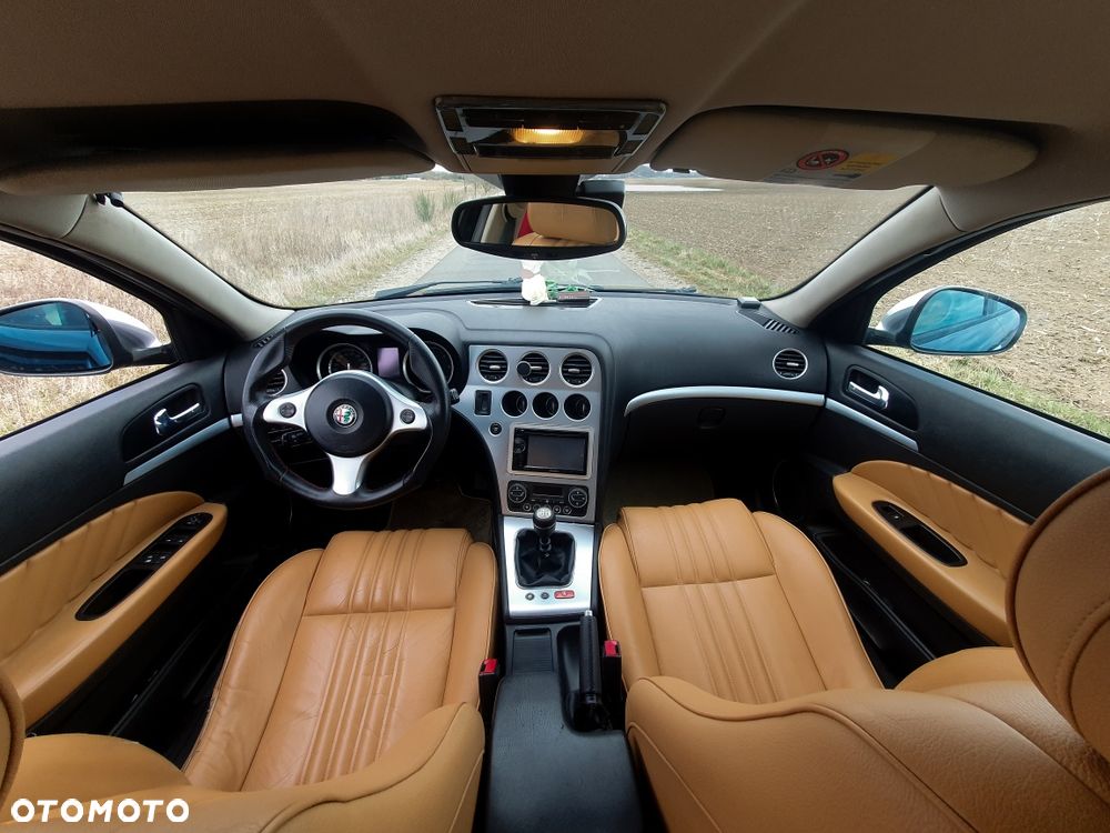 Alfa Romeo 159 - 6