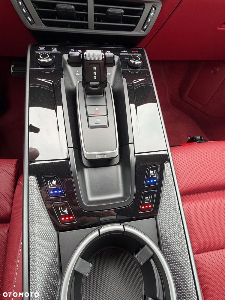 Porsche 911 - 17