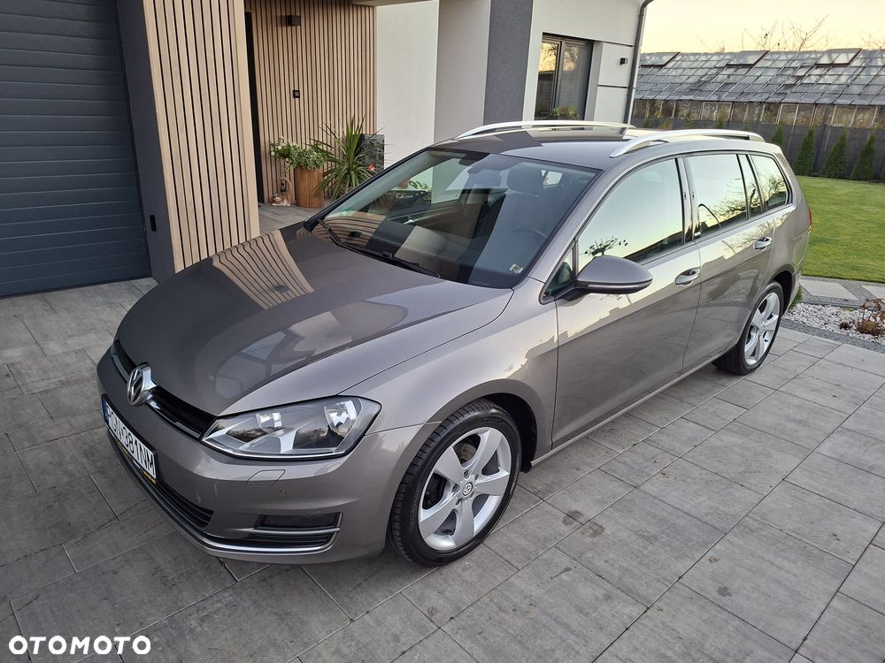 Volkswagen Golf - 15