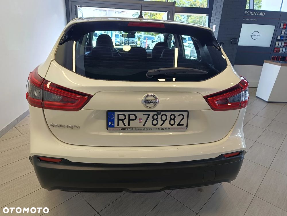 Nissan Qashqai - 6