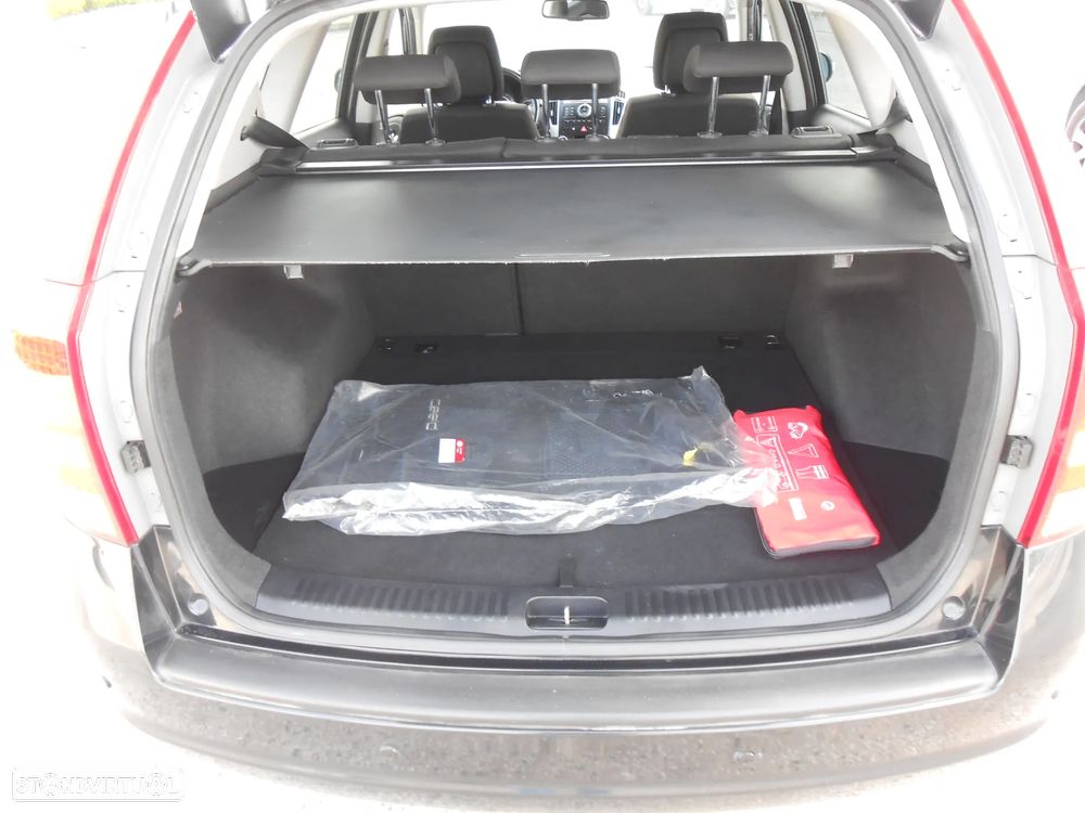 Kia Ceed SW 1.4 CVVT LX - 20