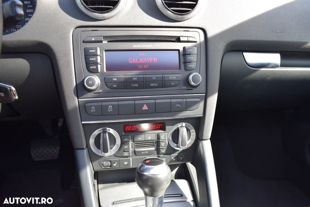 Audi A3 Sportback 1.4 TFSI S tronic Ambition - 8