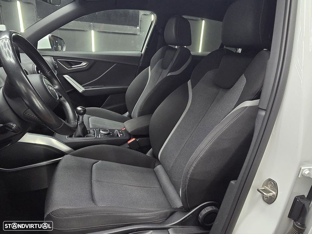 Audi Q2 1.6 TDI Sport - 11
