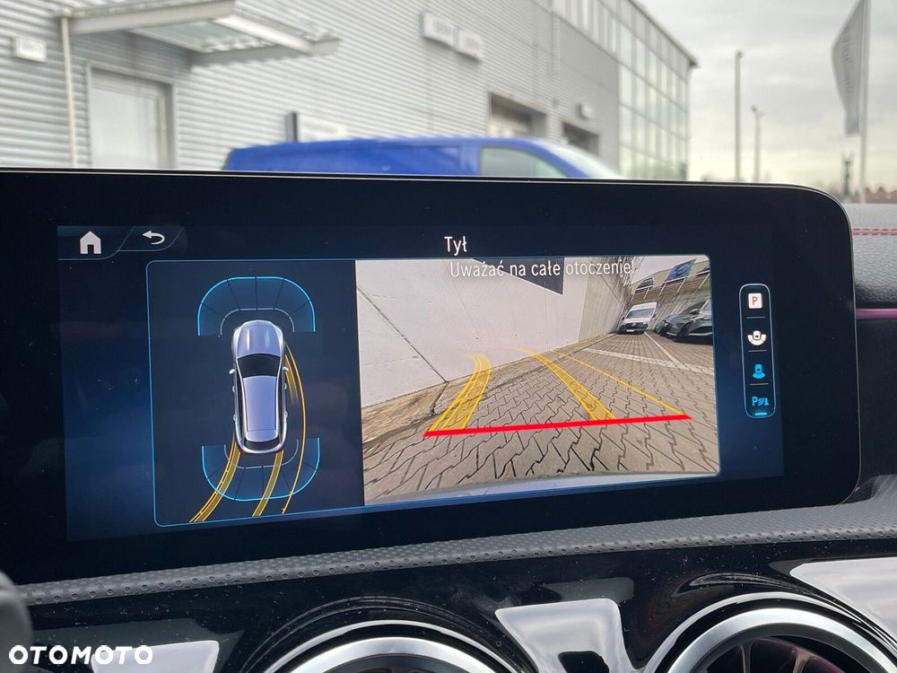 Mercedes-Benz CLA 200 d AMG Line 8G-DCT - 26