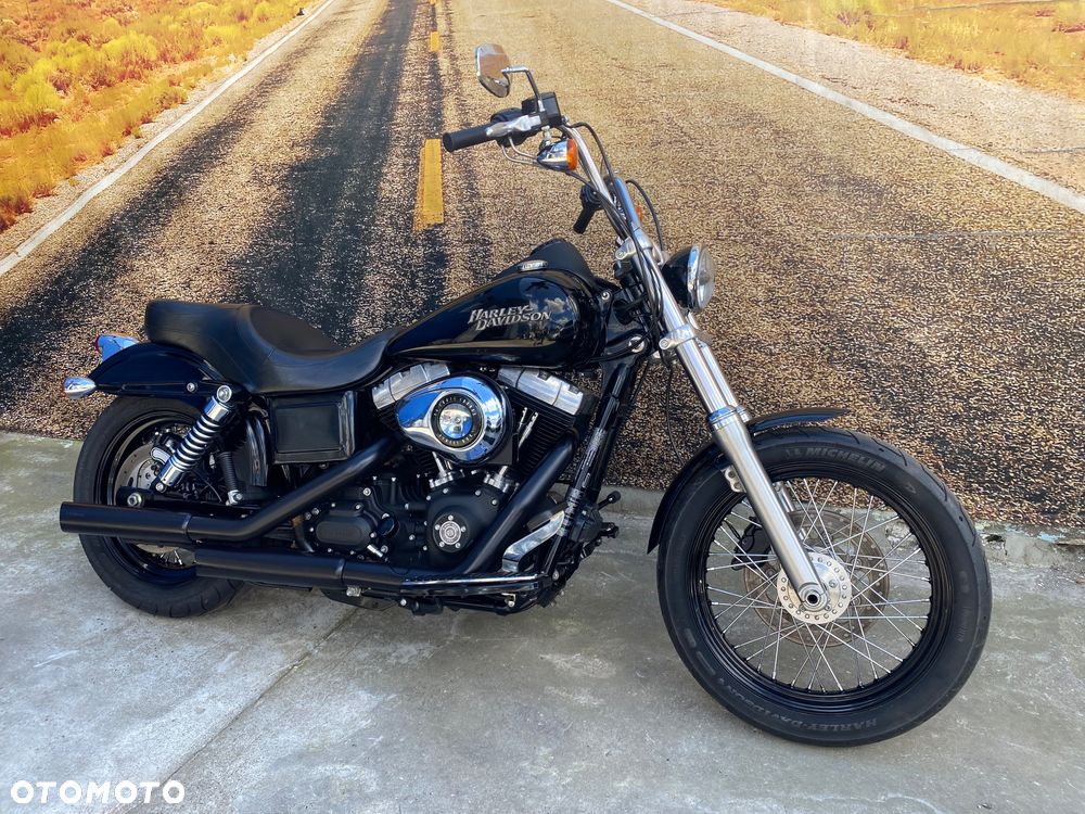 Harley-Davidson Dyna Street Bob - 4