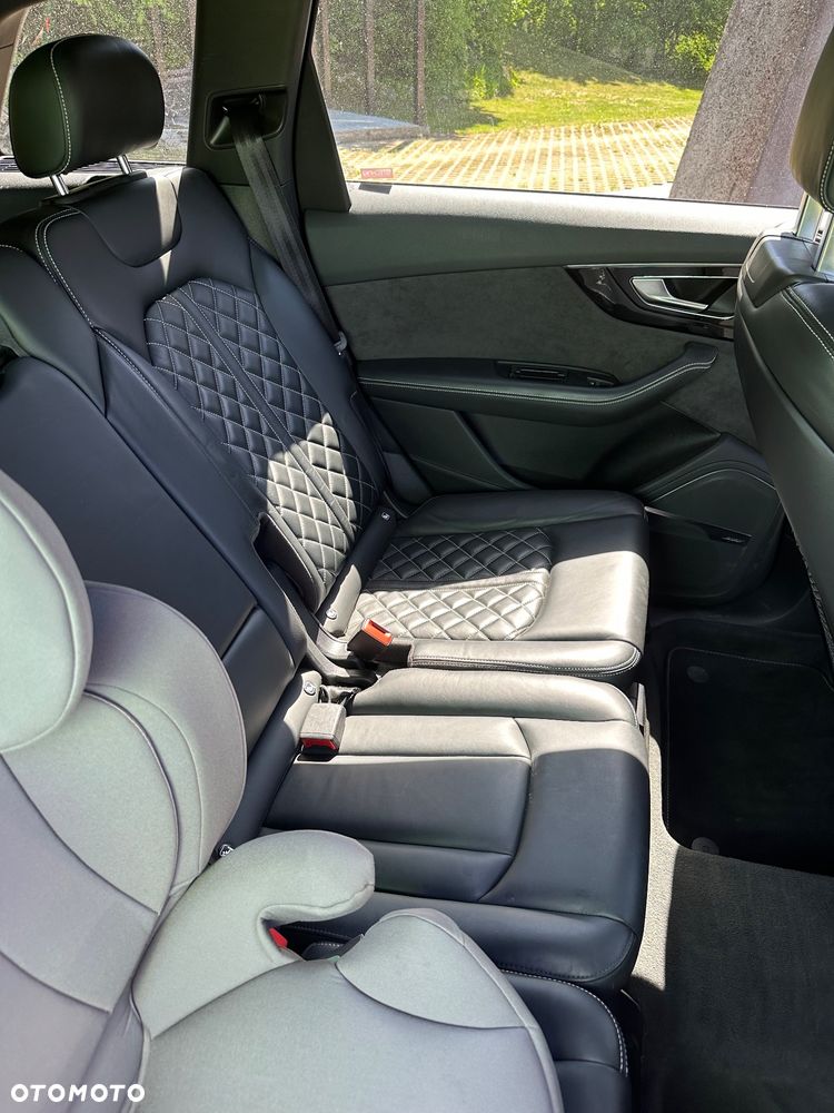 Audi SQ7 4.0 TDI Quattro Tiptronic - 5