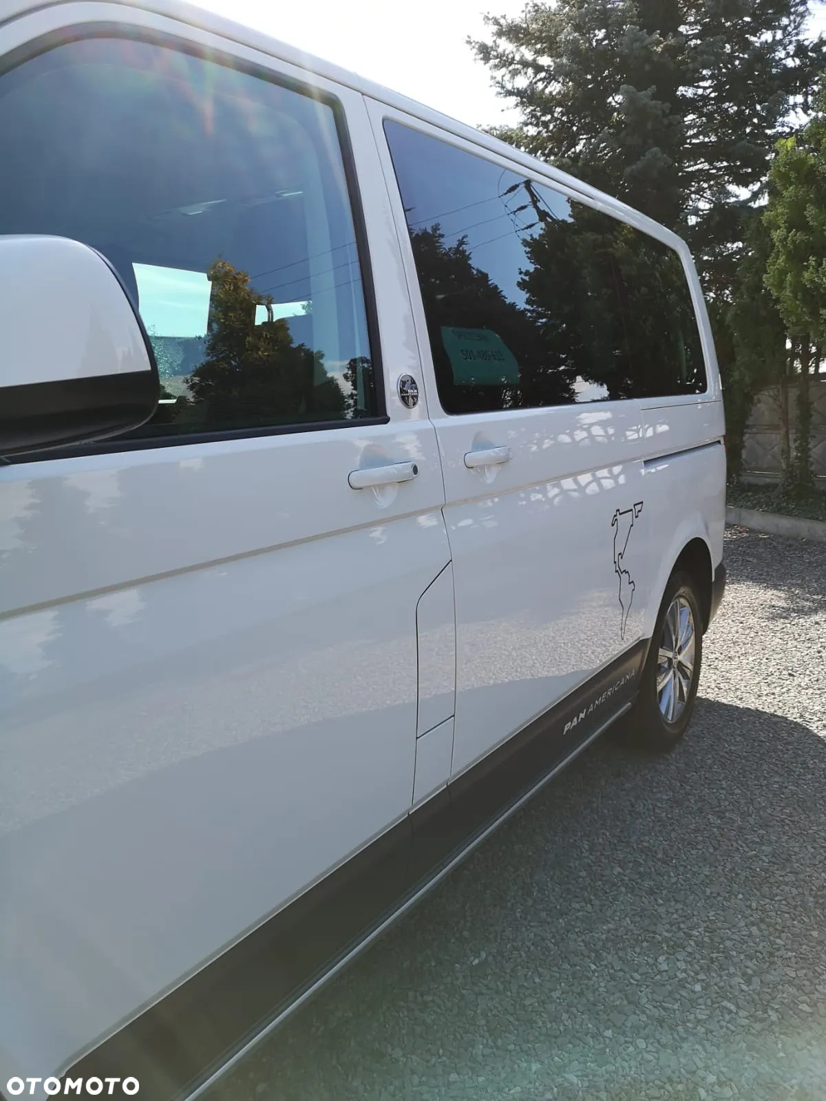 Volkswagen Multivan - 4