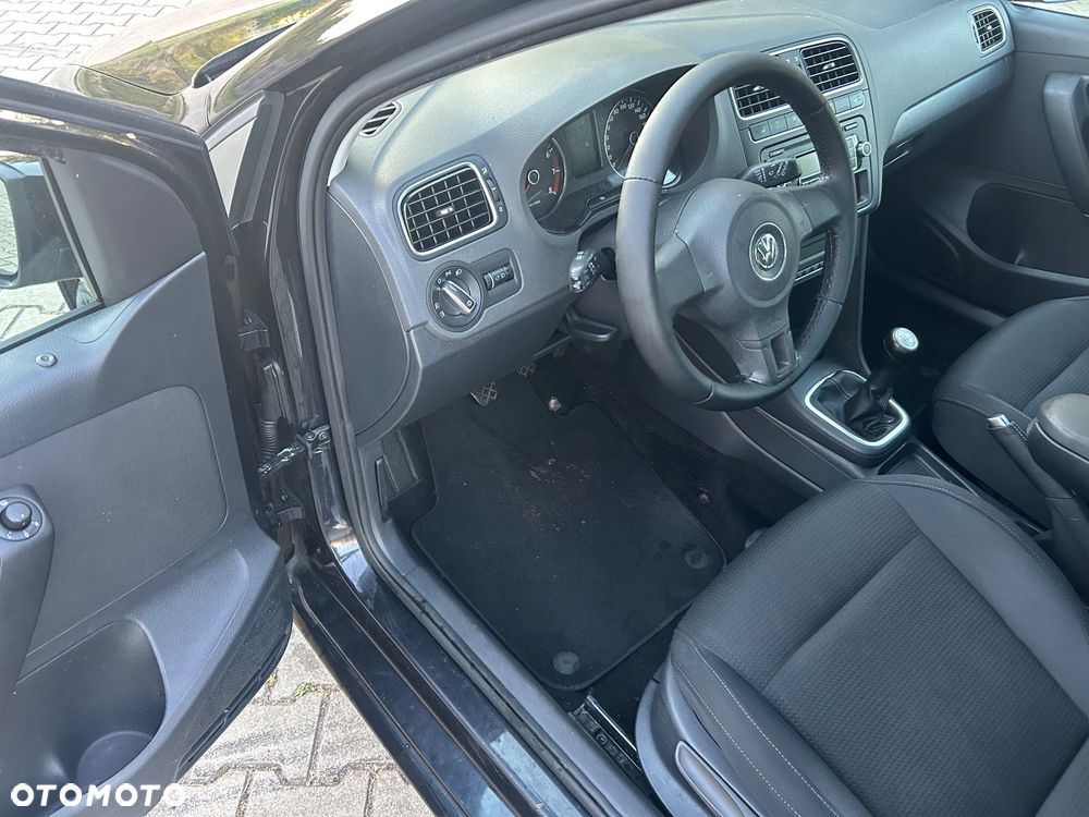 Volkswagen Polo - 9
