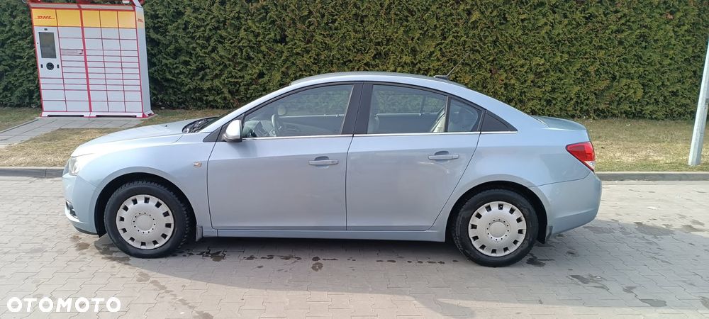 Chevrolet Cruze - 1
