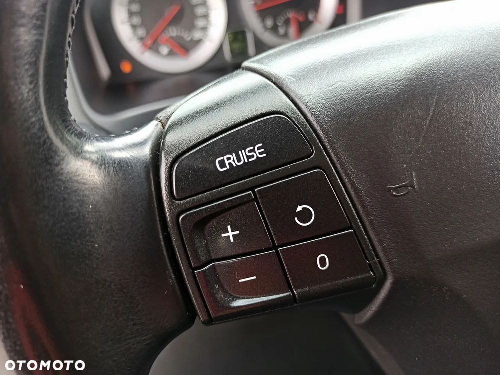 Volvo V50 D5 DPF Momentum - 34