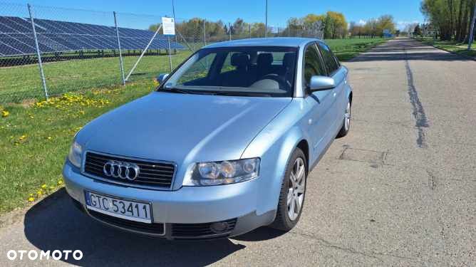 Audi A4 Limousine - 23