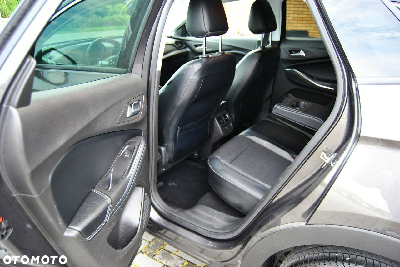 Opel Grandland X - 11