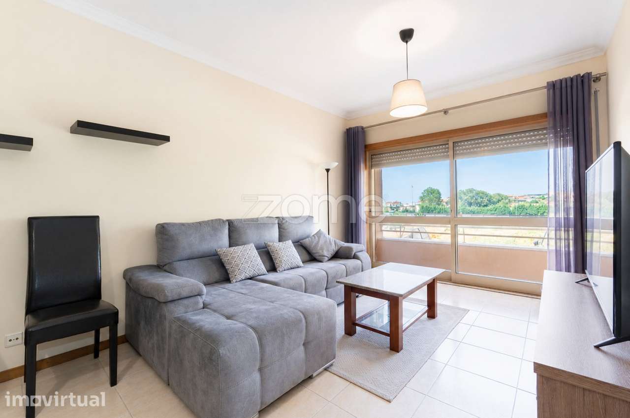 Apartamento T2 com Suite|Est.Metro a 650 m|Mafamude|VNGaia - Grande imagem: 2/44